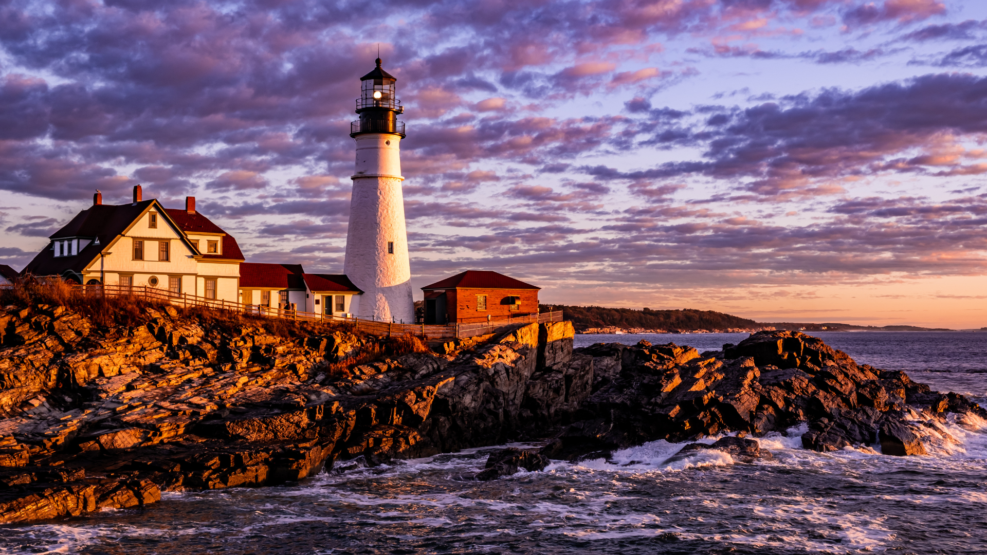 Best Places to Visit in Maine: America’s Most Northeastern State