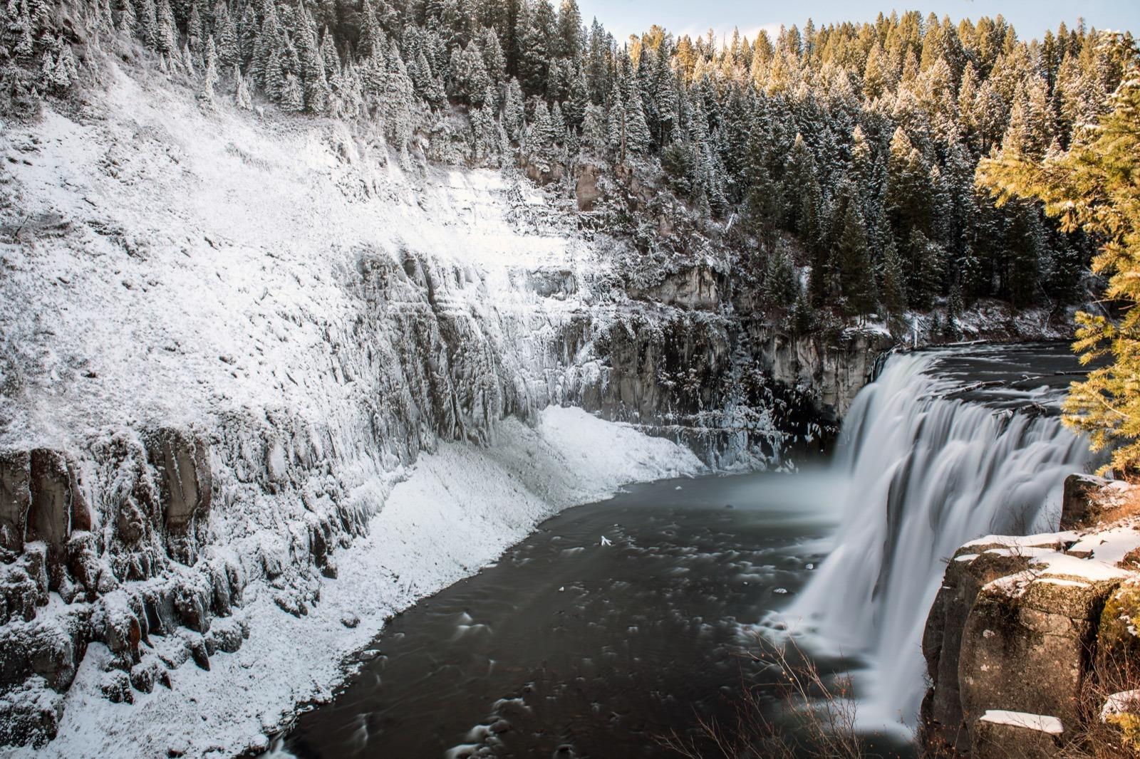 3 Winter Activities in the Eastern Idaho Yellowstone Teton Territory -  Visit USA Parks