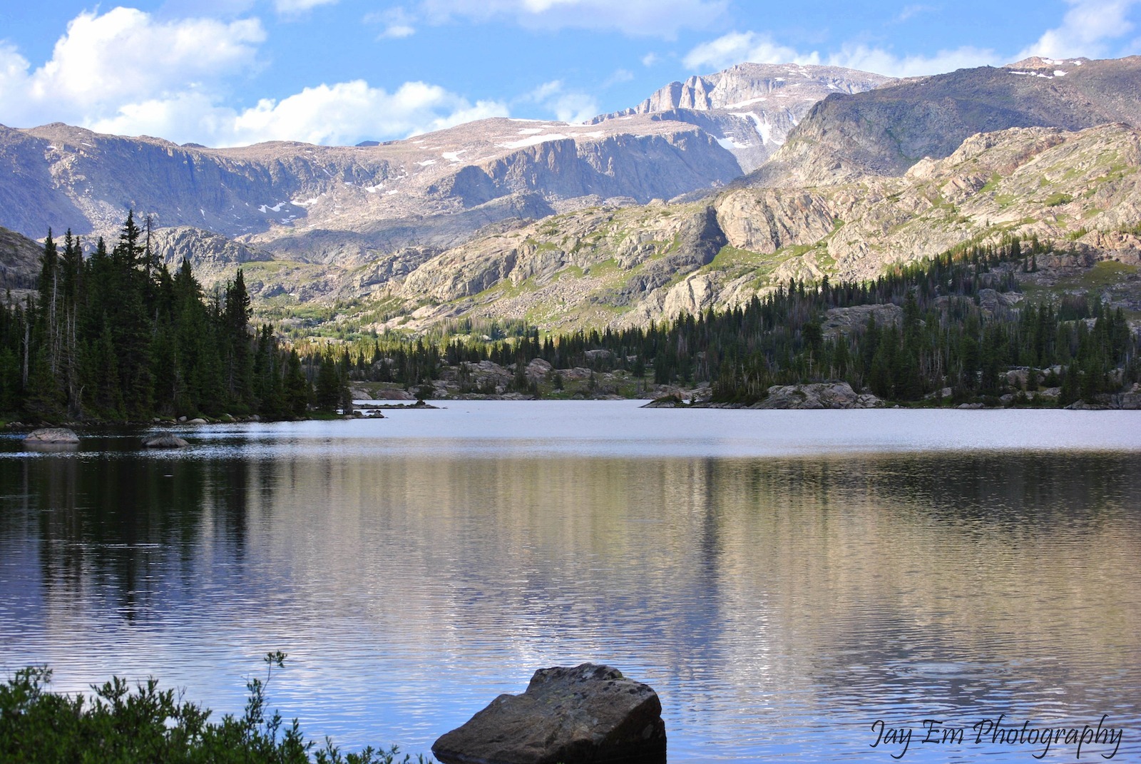 Alpine lake on Wyoming backpacking trip in Bighorn Mountain Country