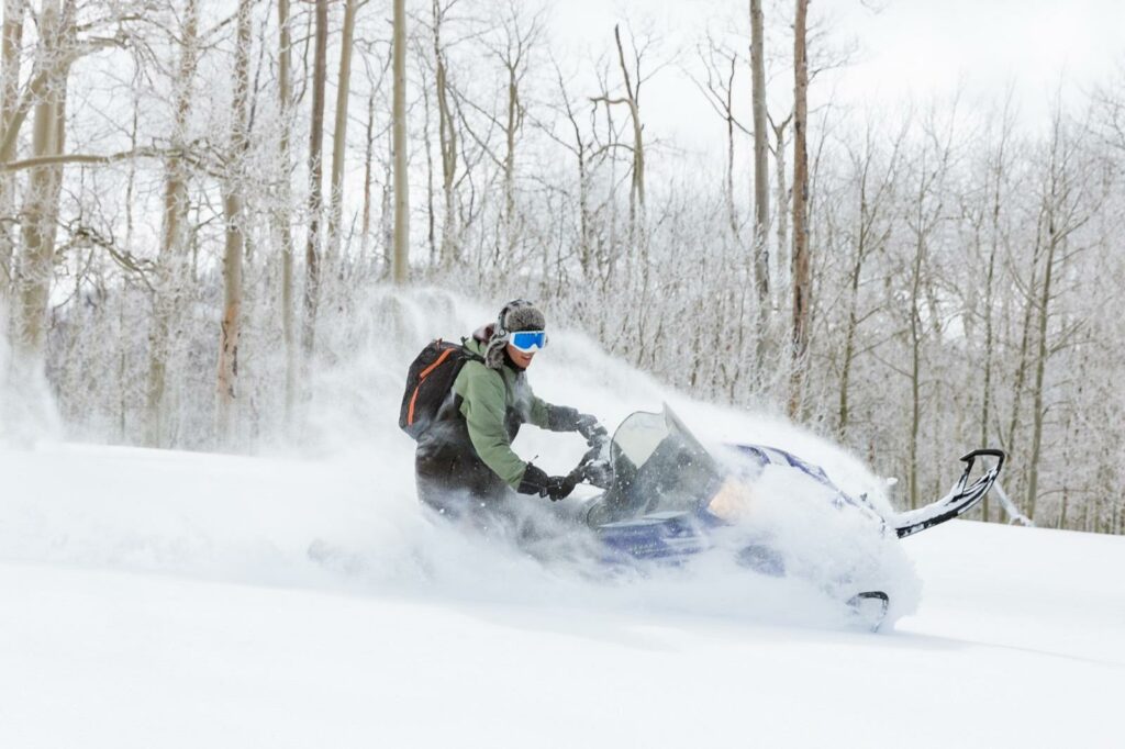 cedar-city-brian-head-utah-breaks-national-monument-winter-snowmobiling