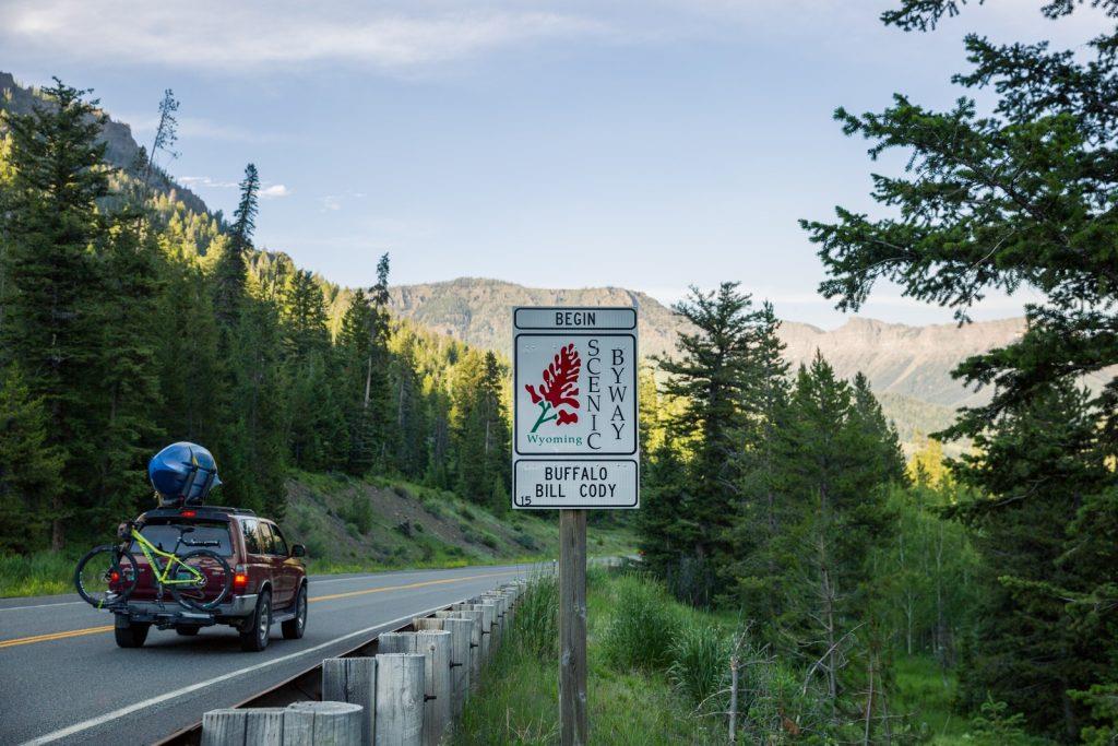 scenic byway, car, mountain bike, scenic drive, yellowstone, lodges of east yellowstone, yellowstone national park
