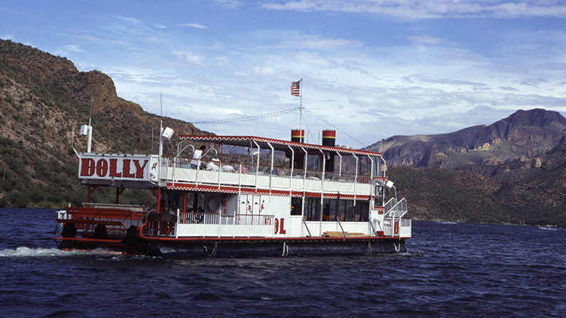 Dolly Steamboat in Arizona