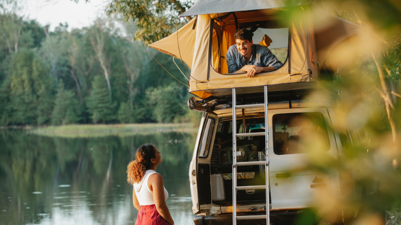 Camping is a romantic date idea